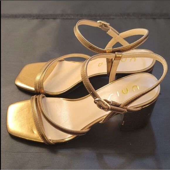 BRAND NEW UNISA BLOCK HEEL SQUARE OPEN TOE SANDAL G1 - Picture 9 of 15